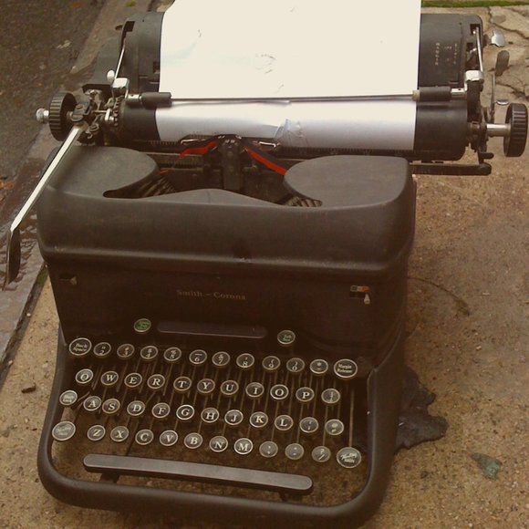 Meet your Posher, Christine - Picture 1 of 1